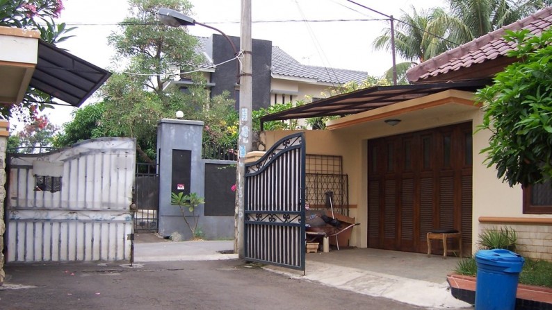 Rumah cluster di daerah Cirendeu