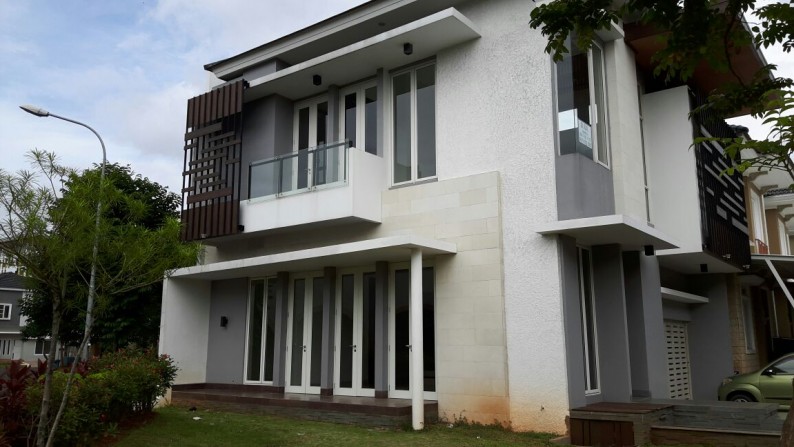 Dijual Rumah di Cluster Trimezia - Gading Serpong