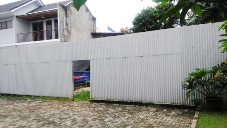 Dijual kavling lokasi pinggir jalan, sangat strategis, bebas banjir.