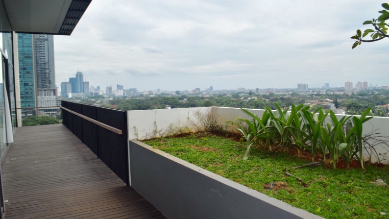 Newest Bright and modern Apartment in Senopati