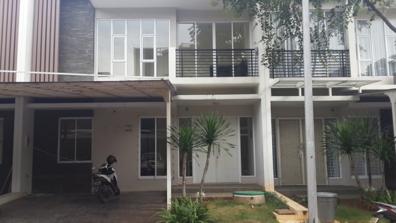 Johanes sutandi - RWCG - Rumah dalam Cluster exclusive di Cengkareng, sangat nyaman, dekat dari bandara