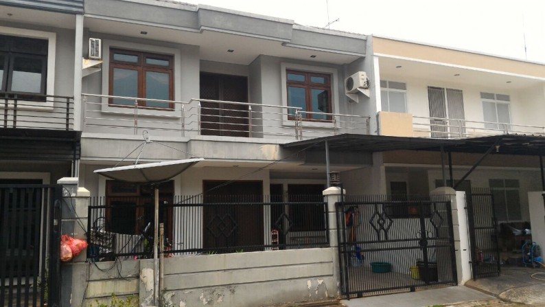 Rumah Renovasi dalam cluster