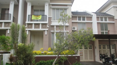 Dijual Rumah di Residence One - Serpong, Tangerang