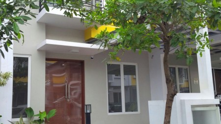 Rumah cantik di Cluster The Platinum Metland Tambun Bekasi