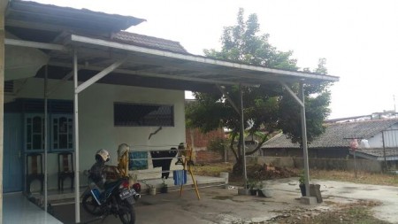 Dijual RUmah di Jl. Iskandar Muda - Tangerang