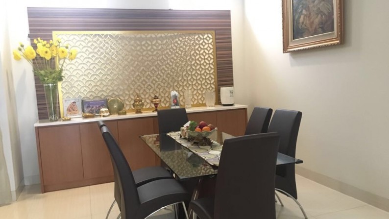 Gaharu townhouse bagus renovated 3 floors limited