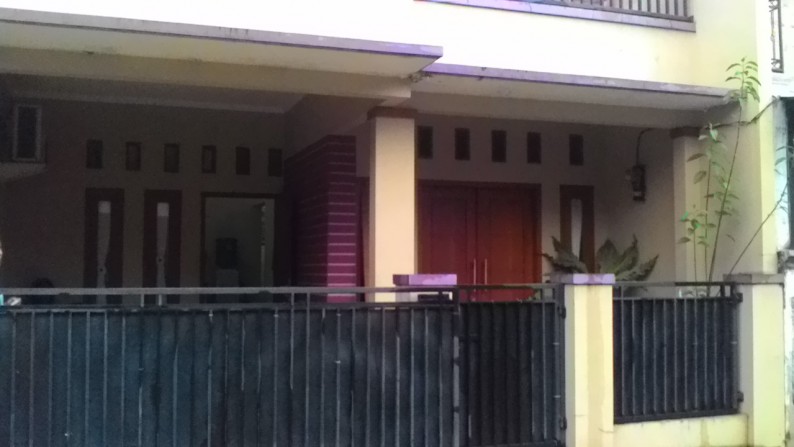 Dijual Rumah Di Griya Lembah Depok