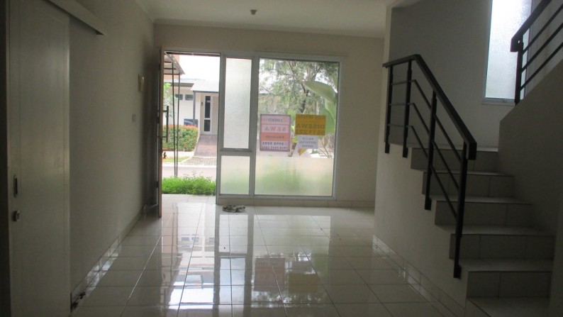 Disewakan Rumah di Cluster Azalea - Gading Serpong