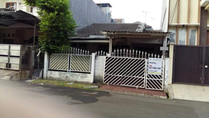 Jual Cepat Rumah Tua Hitung Tanah, di Kelapa Nias Kelapa Gading Summarecon