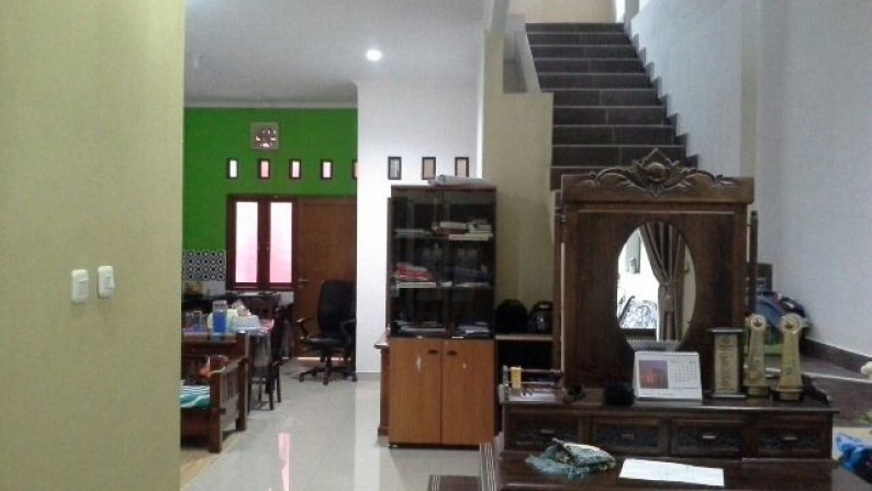 Rumah 2 Lantai Di Sukatani Depok