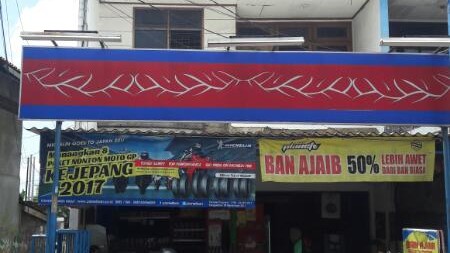 Ruko atau ruang usaha pinggir jalan WR Supratman Pondok Ranji