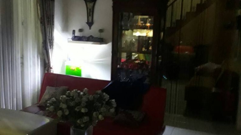 Dijual Rumah di Taman Ubud Permai - Lippo Karawaci