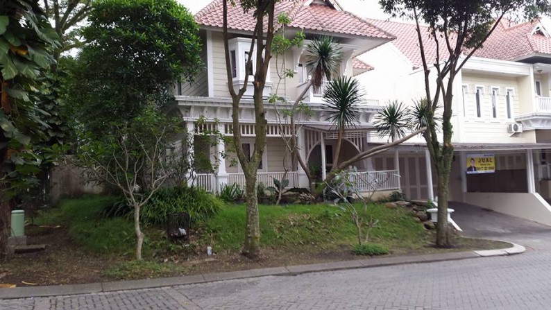 RUMAH 2 Lantai di KBP Pita Agung, Bagus dan menarik