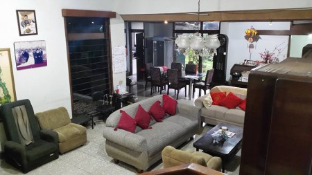 Rumah di Kompleks Elite Budisari, Sayap Setiabudhi harga Menarik