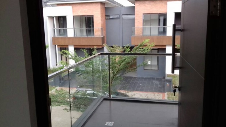 Rumah Keren Dalam Cluster di Bintaro Jaya sektor 9