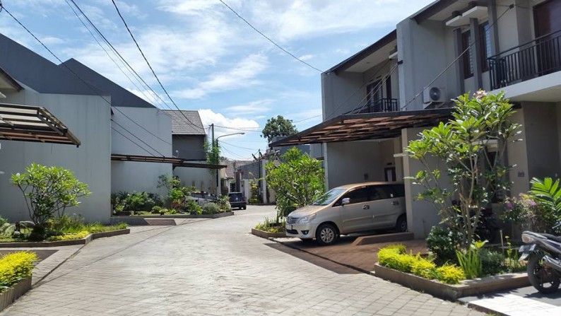 Rumah Semifurnished mungil di Mega Asri \" The Residence \" GUNUNG BATU PASTEUR