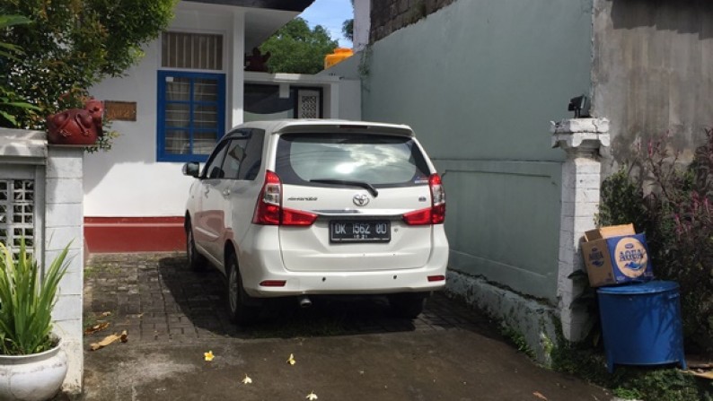 rumah di perumahan taman griya jimbaran