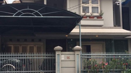 Dijual Rumah di Taman Alfa Indah - Joglo, Jakarta Barat