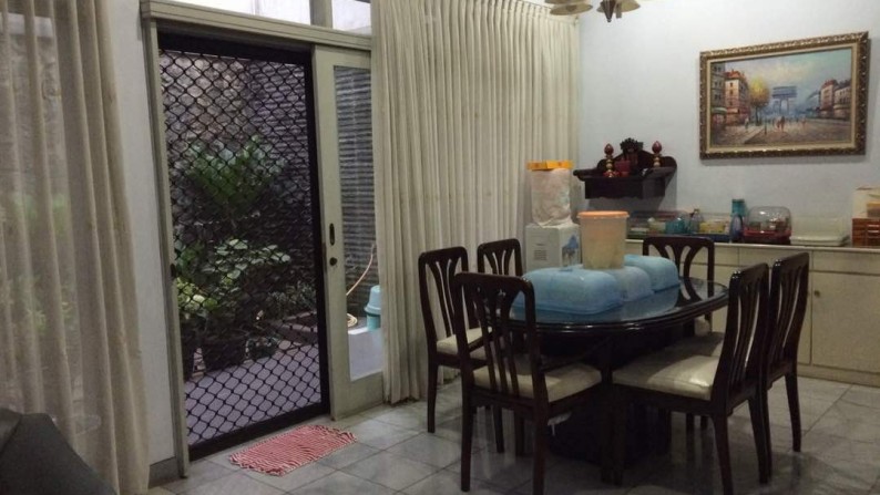 Dijual Rumah di Taman Alfa Indah - Joglo, Jakarta Barat