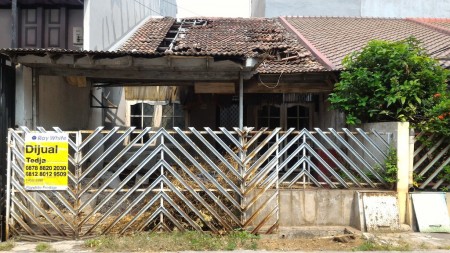 Lokasi terletak di komplek perumahan yang nyaman dan aman