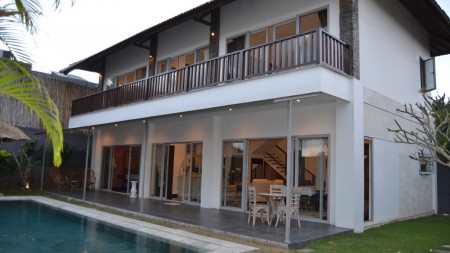 Ocean View Villa Fully Furnished in Ungasan