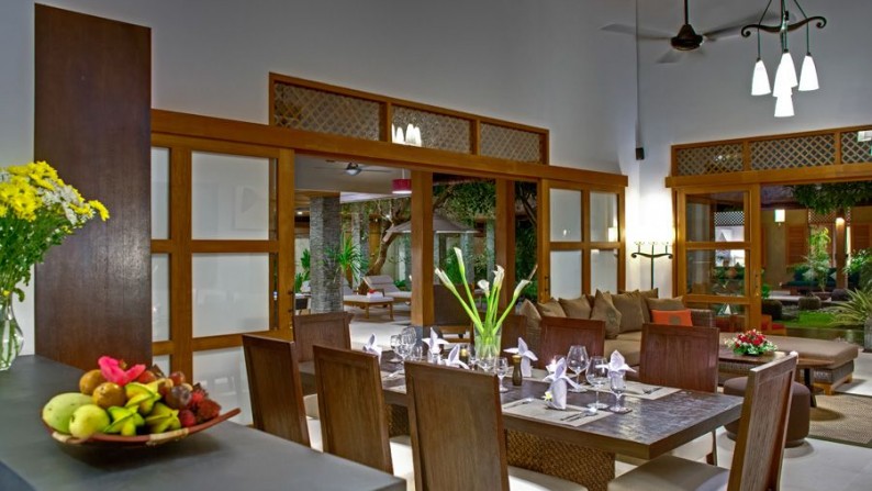 Freehold Charming Villa 4 Bedrooms in Heart of Seminyak