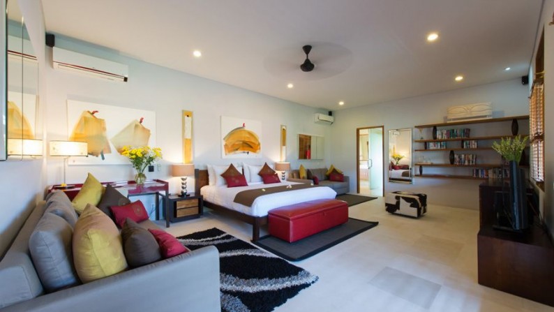 Freehold Charming Villa 4 Bedrooms in Heart of Seminyak