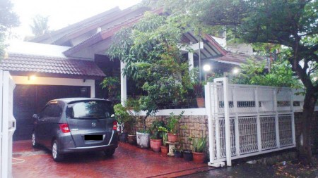 Di Jual Rumah Nyaman di Jl Garuda, Bintaro Jaya Sektor 1, Jakarta Selatan