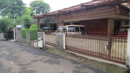 Rumah Dijual, Nyaman, aman, Asri, Akses Lokasi Mudah, Dan siap huni @Bendy, Kebayoran Lama