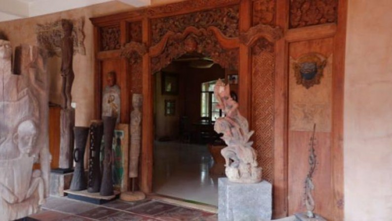 Etnic style villa di kerobokan bali