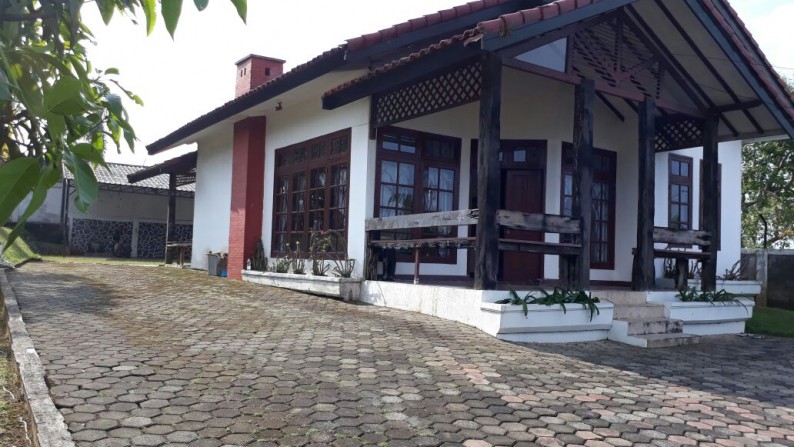 Dijual Villa Cantik di Daerah Puncak Pacet