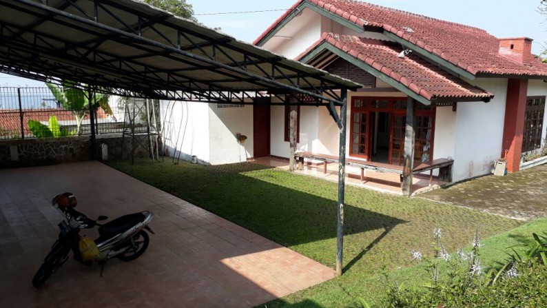 Dijual Villa Cantik di Daerah Puncak Pacet