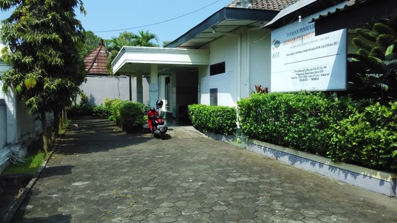 RUMAH MEWAH BERARSITEKTUR JAWA MODERN+FURNITURE, YOGYAKARTA