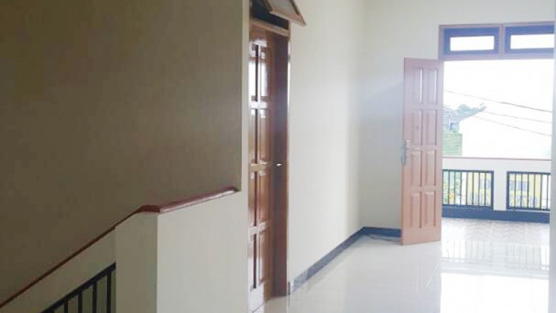 Dijual Rumah Bagus Di Villa Gunung Lestari, Jombang