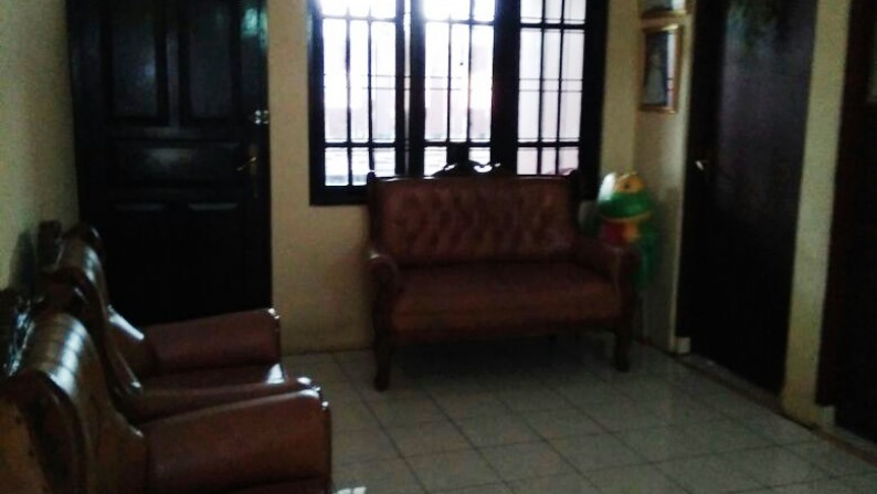 Dijual Rumah Bagus Di Jl Panti asuhan, Jurang mangu