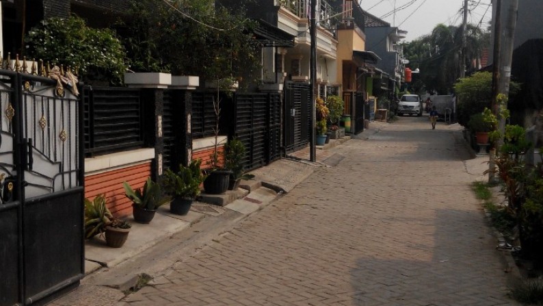 Dijual Rumah di Dasana Indah - Legok, Tangerang