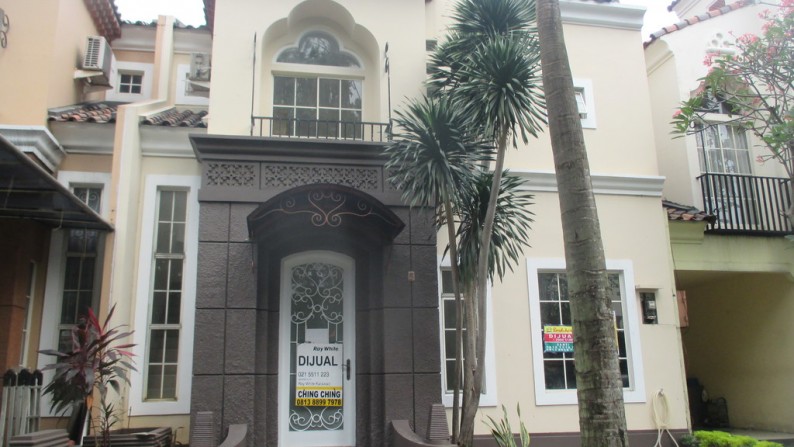 Dijual Rumah di Taman Spain - Lippo Karawaci