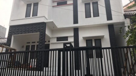 Dijual Rumah Siap Huni Di Selatan Jakarta