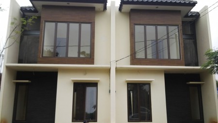 Rumah dalam cluster di Pondok Aren