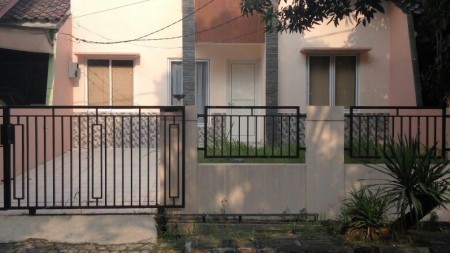 DIJUAL MURAH RUMAH ASRI DAN NYAMAN DI VILLA MELATI MAS, BSD