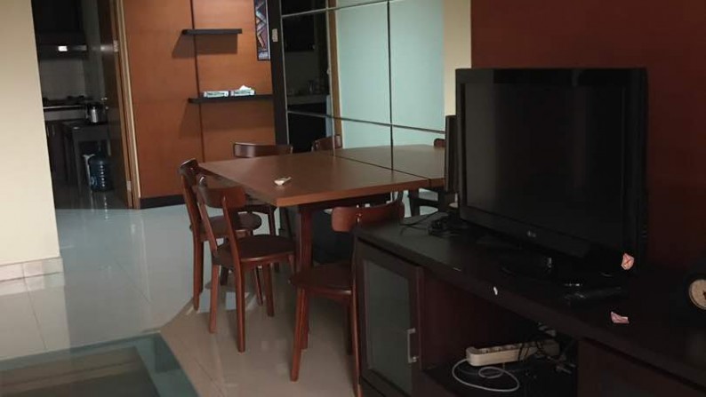 Apartemen Hampton Park Fully Furnished