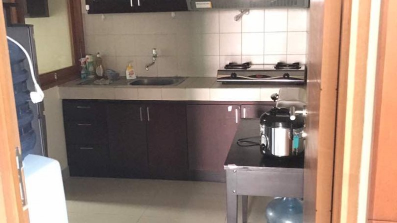 Apartemen Hampton Park Fully Furnished