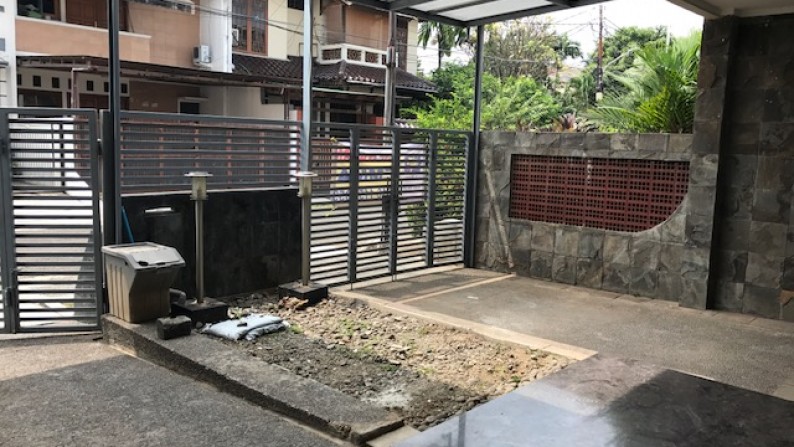 Rumah Sewa di Taman Bona Indah Lebak Bulus