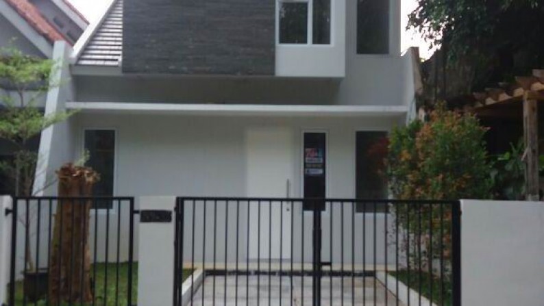 DIJUAL MURAH RUMAH ASRI DAN NYAMAN DILOKASI STRATEGIS, GRAHA RAYA