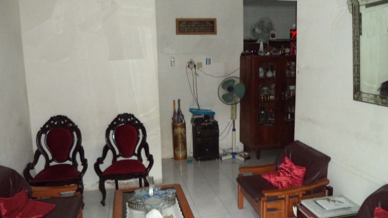 RUMAH MINIMALIS LOKASI STRATEGIS, PERUM JAMBUSARI, SLEMAN.