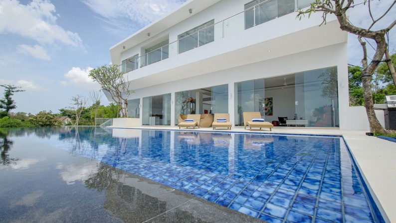 Luxurious Private Villa in Pecatu With Sunset And Sea View