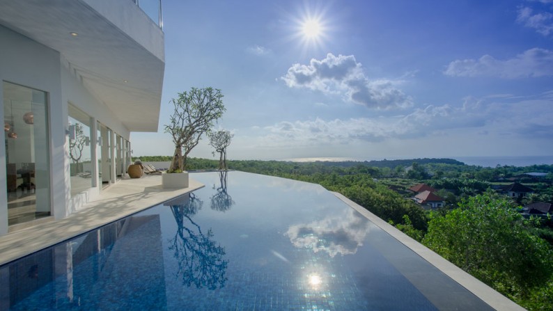 Luxurious Private Villa in Pecatu With Sunset And Sea View