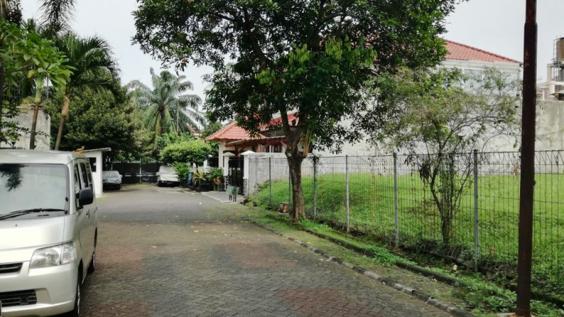 Dijual tanah Kavling Luas, lokasi sangat strategis, Akses lokasi mudah @Bintaro