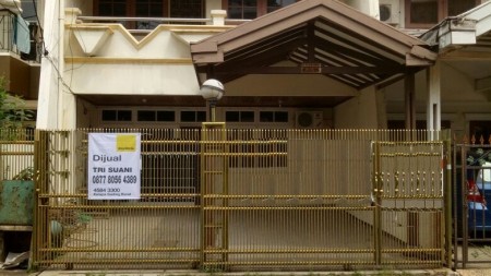 DIJUAL CEPAT Rumah di Janur Asri Summarecon Kelapa Gading Jakarta Utara