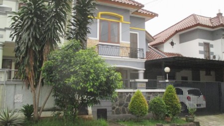 BU....!!! Dijual rumah di Villa Melati Mas, kondisi bagus, harga resonable, strategis, pusat pendidikan dan kuliner, siap huni